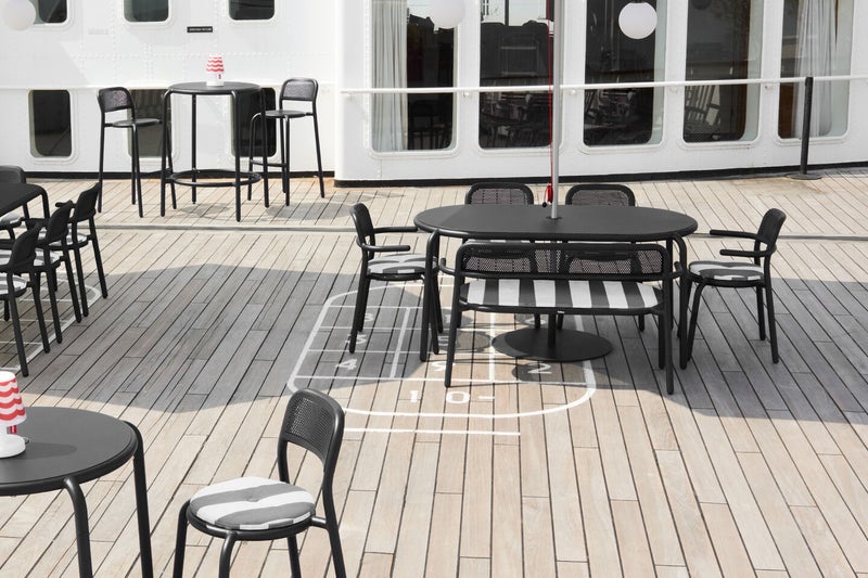 Fatboy Toni Tablo 8-Seat Dining Table | Stackable | Adjustable feet | Lightweight | All-weather resistant | UV-resistant | Outdoor proof | Fabric: Aluminum | 220 x 99 x 76 cm - Anthracite - Image 2